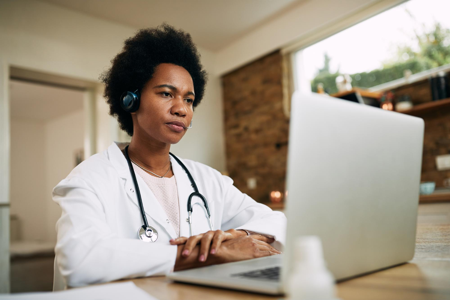 Hire a Virtual Assistant for Healthcare Practices From Africa
