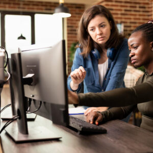 Full-Time vs Part-Time Virtual Assistant